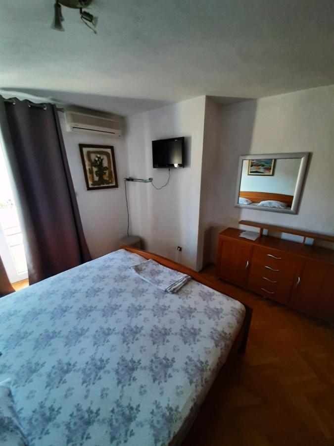 Rooms N&M Baška Voda Exterior foto